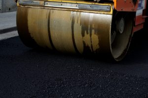 Porównanie walców Hamm i Bomag
